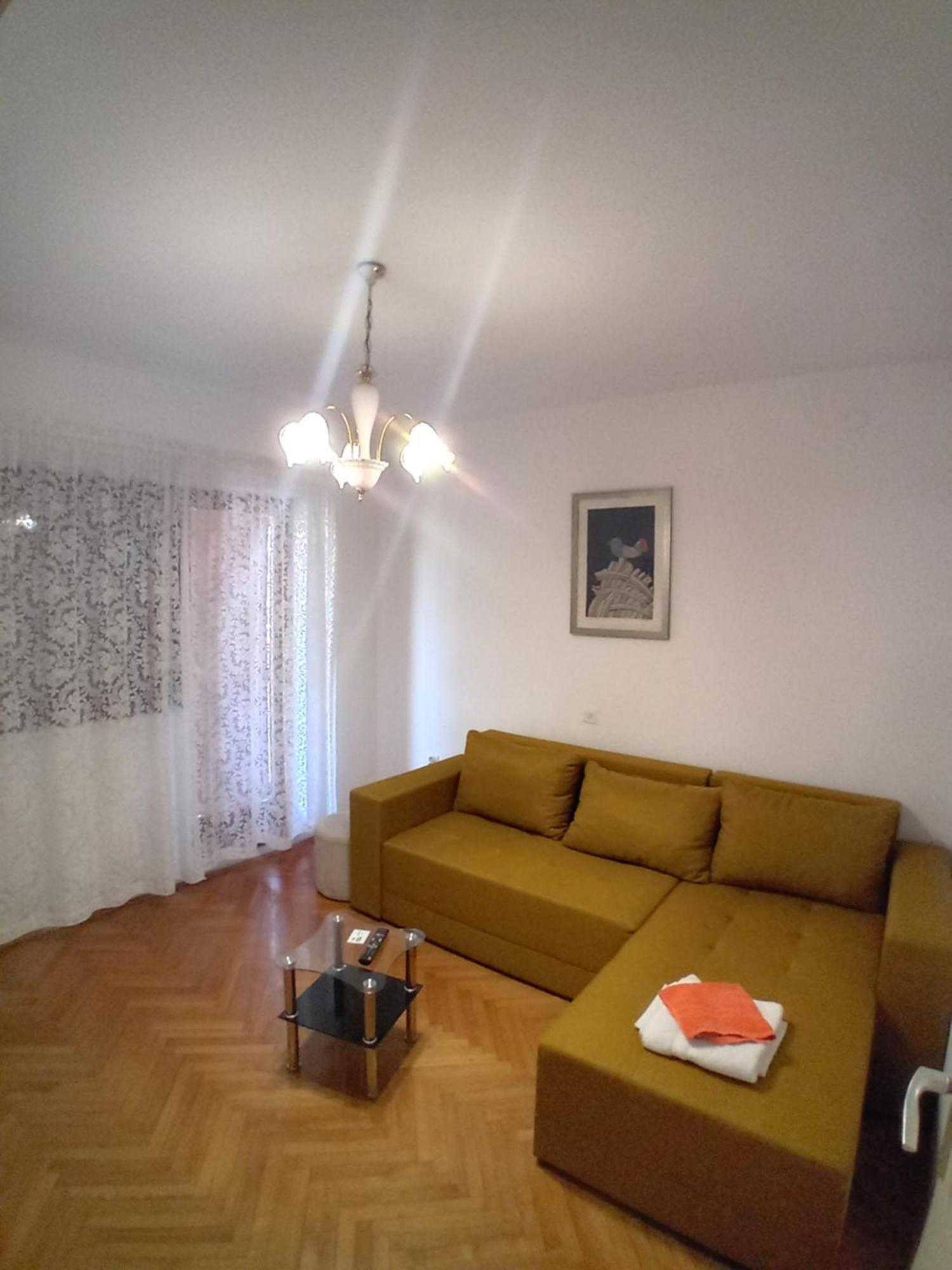 Apartments Obelix Пула Екстериор снимка